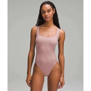 NWT Lululemon Women's Wundermost Ultra Soft Nulu Square Neck Bodysuit Pink M